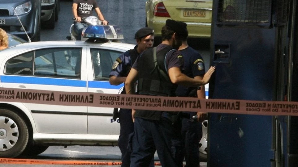 Tηλεφώνημα για βόμβα στο Πταισματοδικείο -Εκκενώνουν το κτίριο